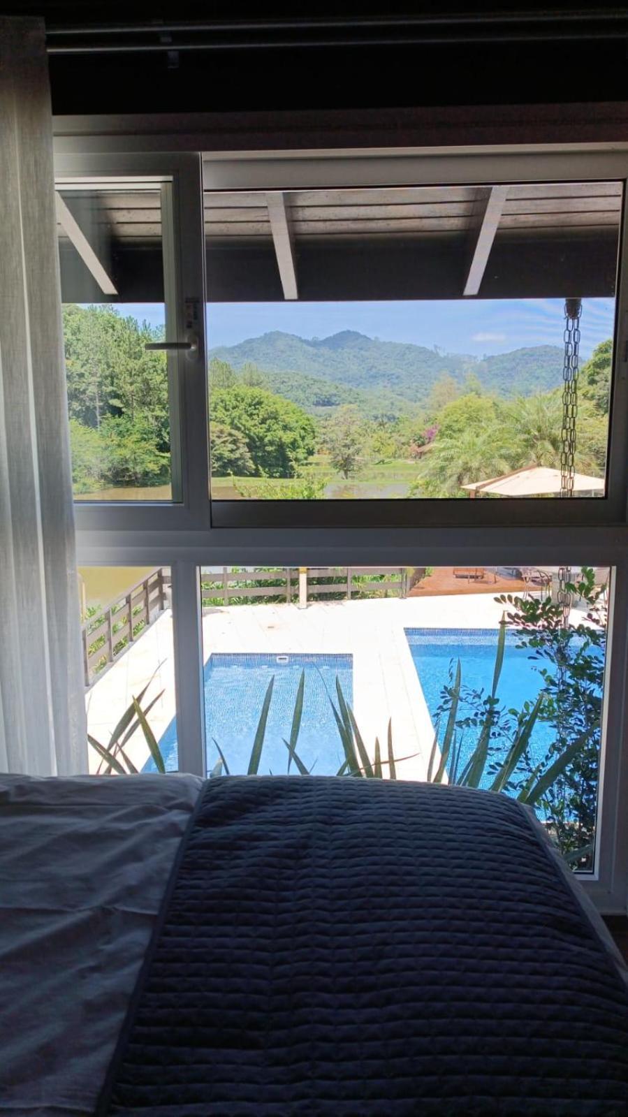 Village Du Lac Hotel 波梅罗迪 外观 照片